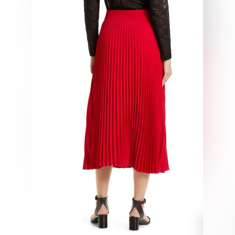 Red pleated skirt